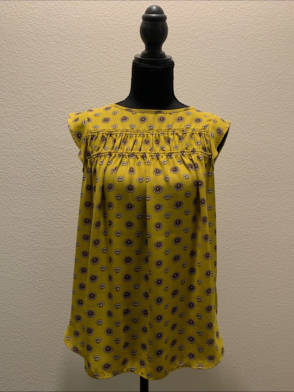 Loft Outlet Women’s Printed Cap-Sleeve Top NWOT (Size XS)
